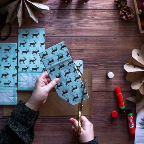 Jak wybrać sklep z akcesoriami do decoupage i scrapbookingu?